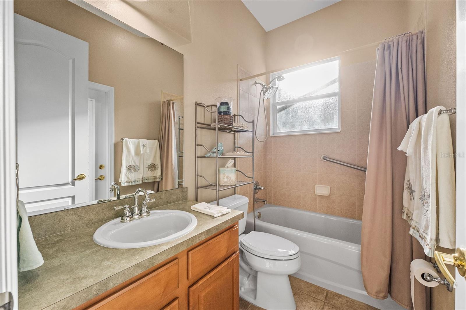 Image 45 of 97 For 1015 Parasol Place