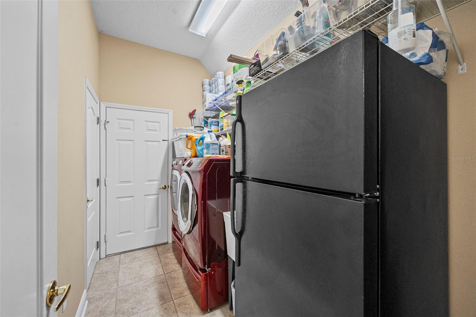 Image 49 of 97 For 1015 Parasol Place