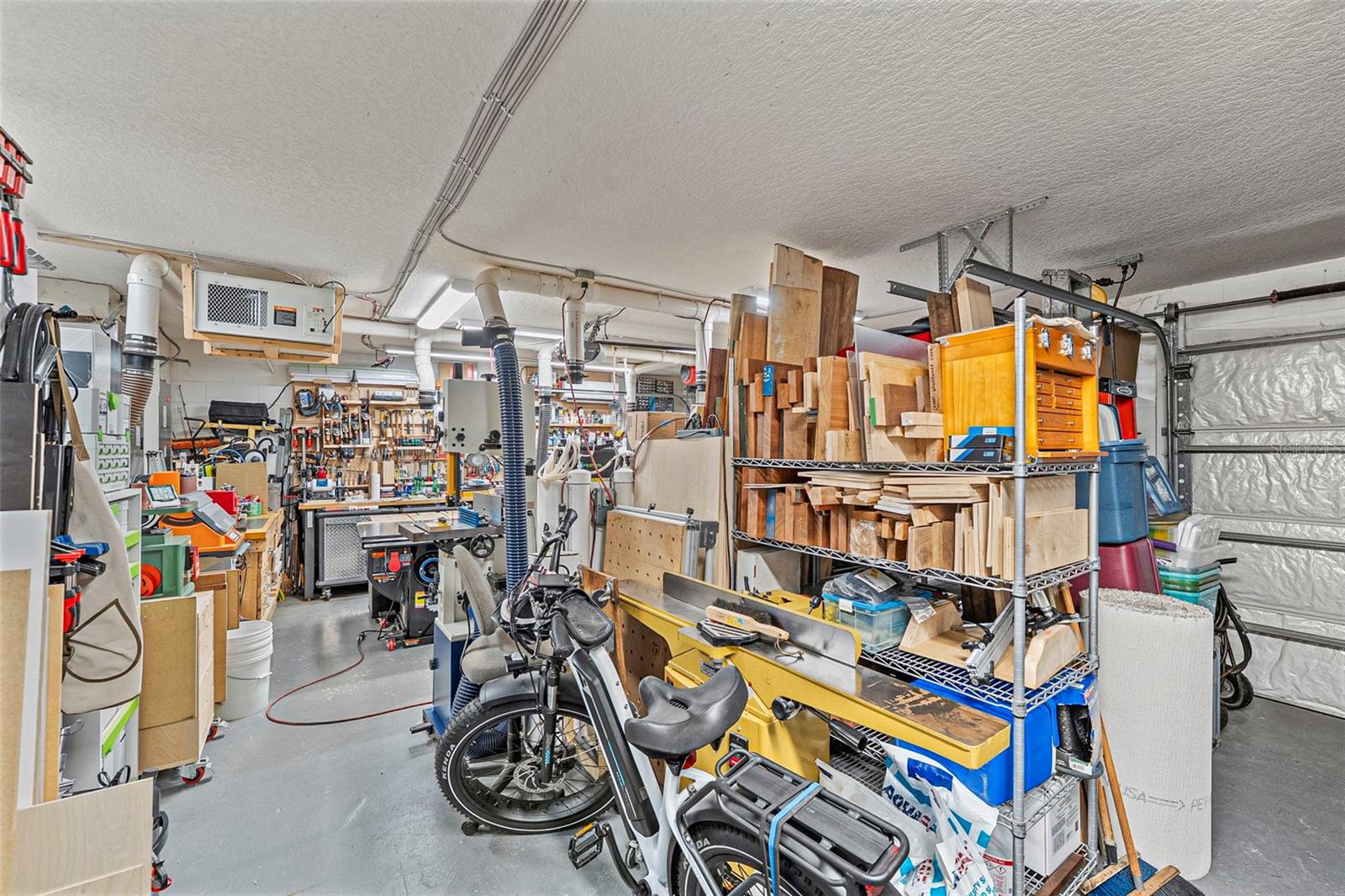 Image 71 of 97 For 1015 Parasol Place