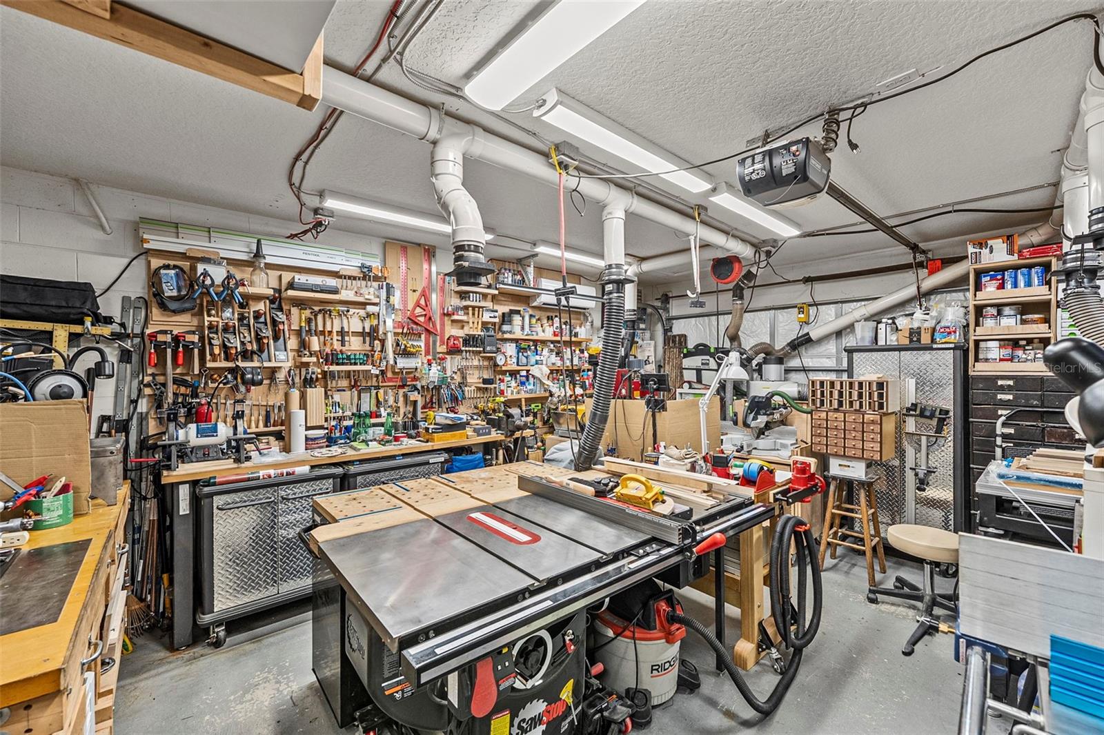 Image 72 of 97 For 1015 Parasol Place