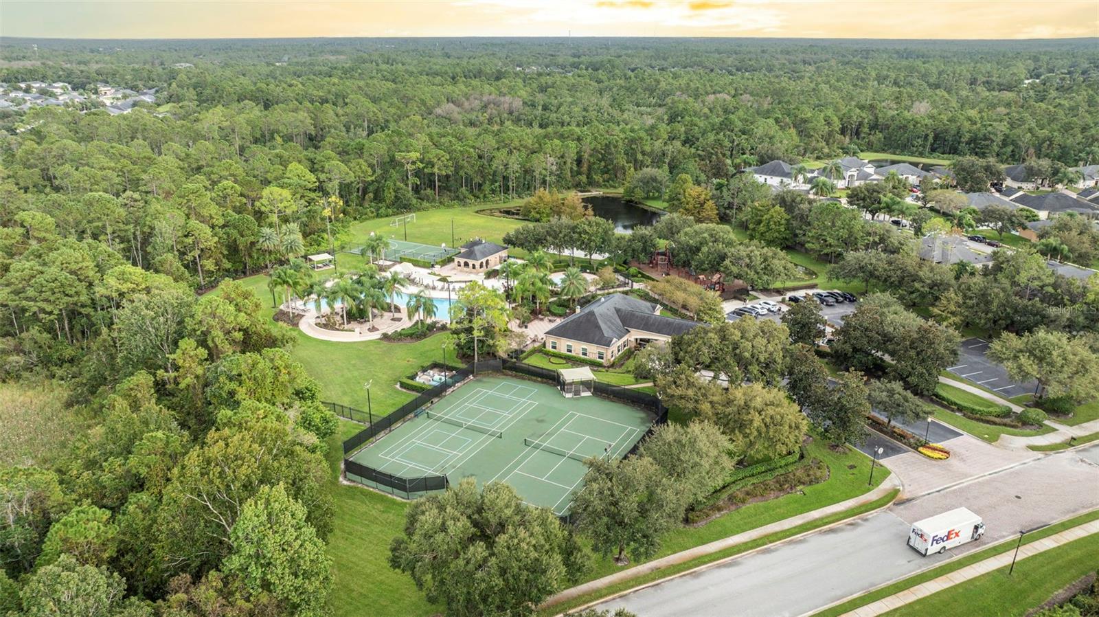 Image 81 of 97 For 1015 Parasol Place