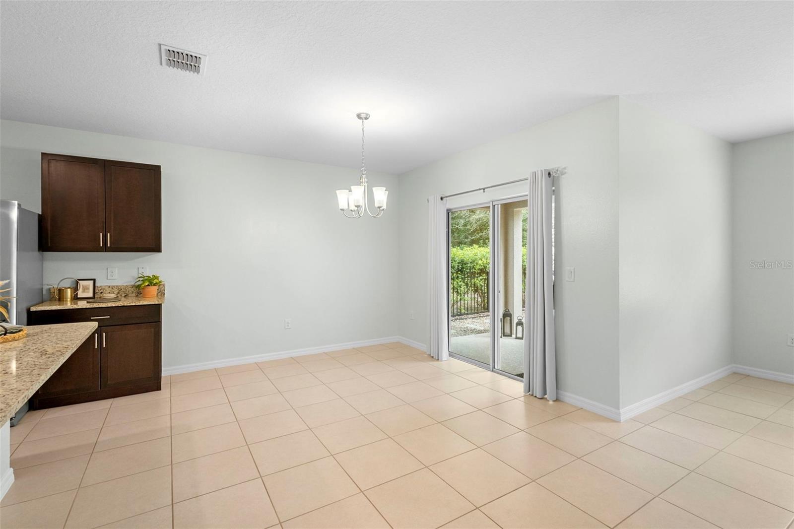 Image 21 of 45 For 309 Charles Drive