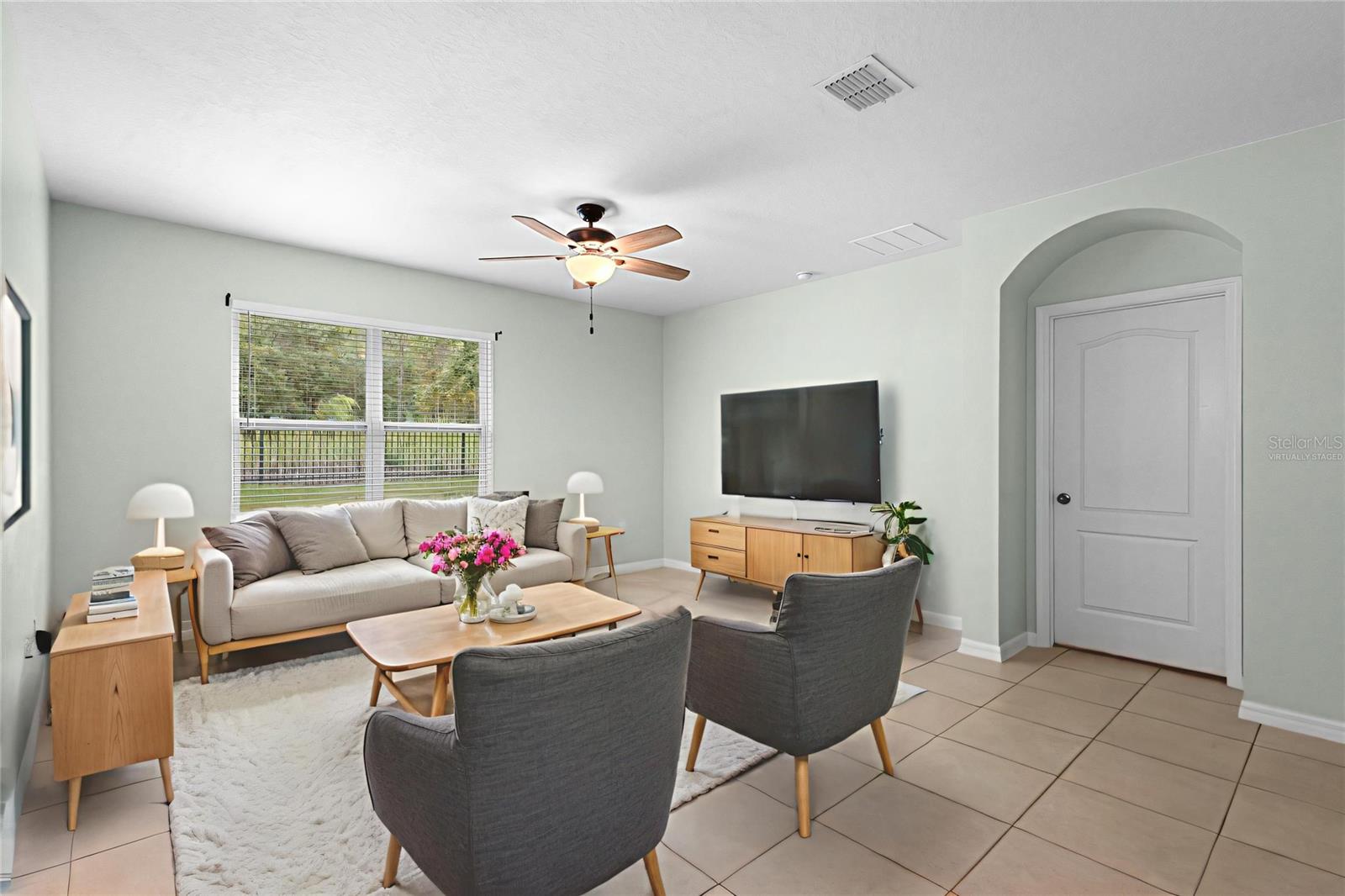 Image 25 of 45 For 309 Charles Drive