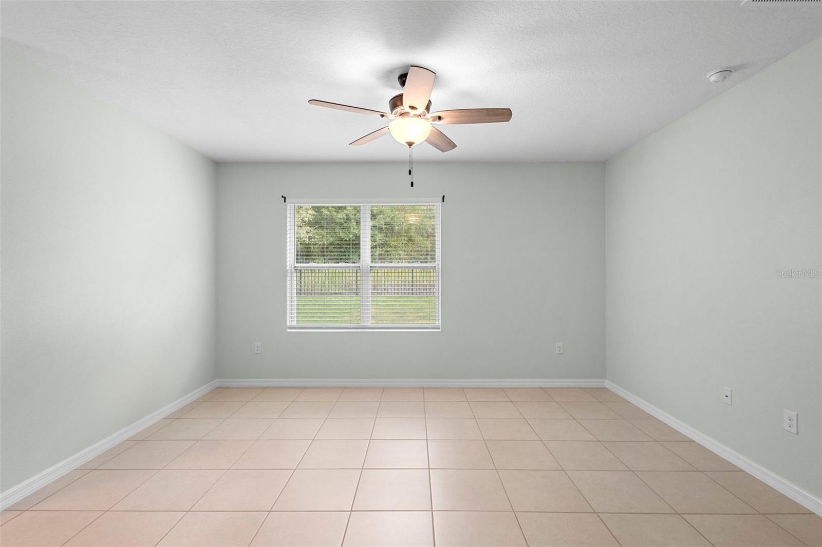 Image 26 of 45 For 309 Charles Drive