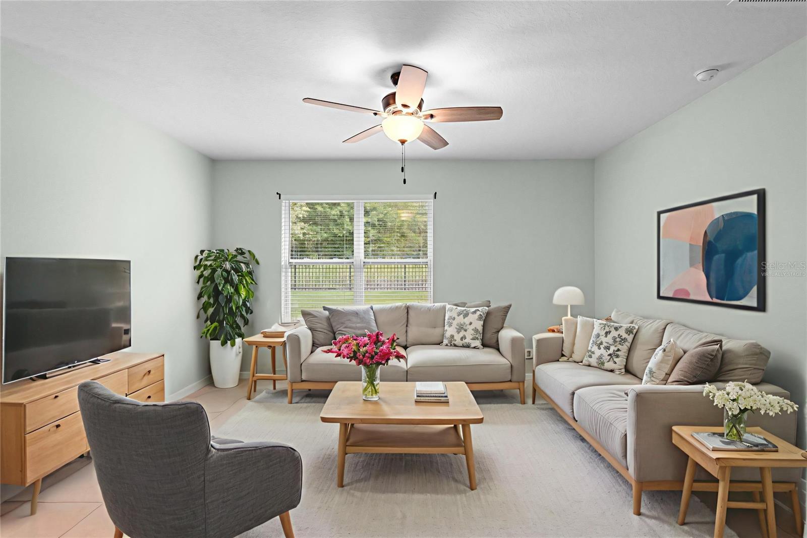 Image 27 of 45 For 309 Charles Drive