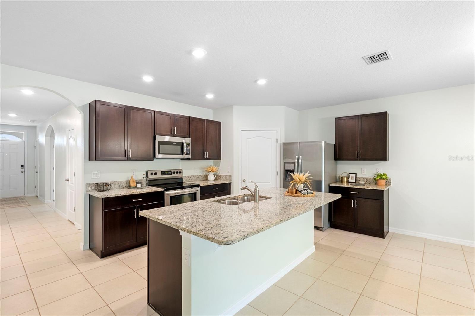 Image 4 of 45 For 309 Charles Drive