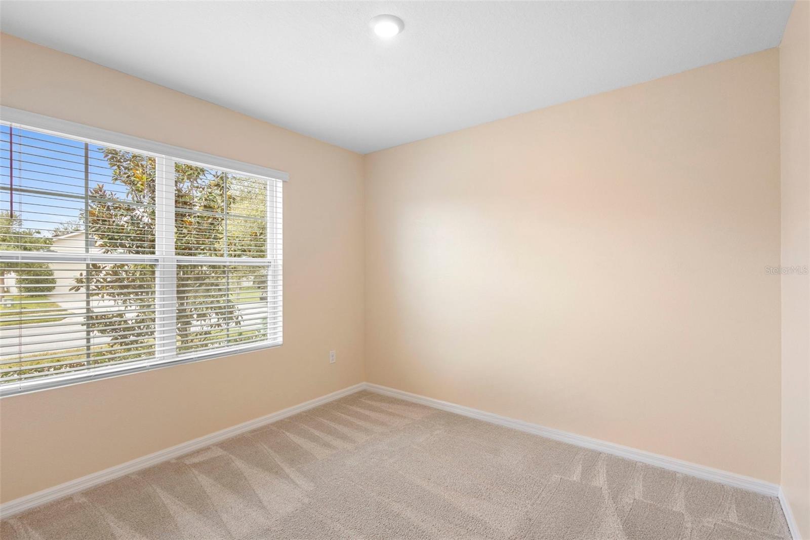 Image 6 of 45 For 309 Charles Drive