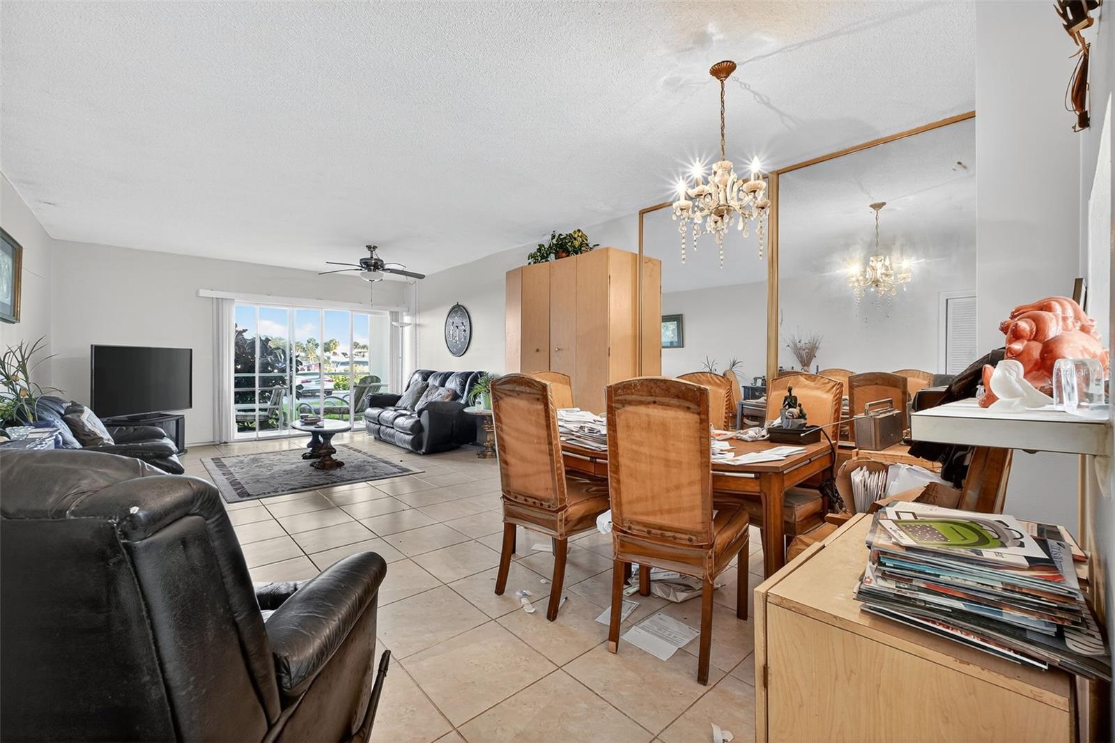 Image 12 of 36 For 715 Beach Street 115d