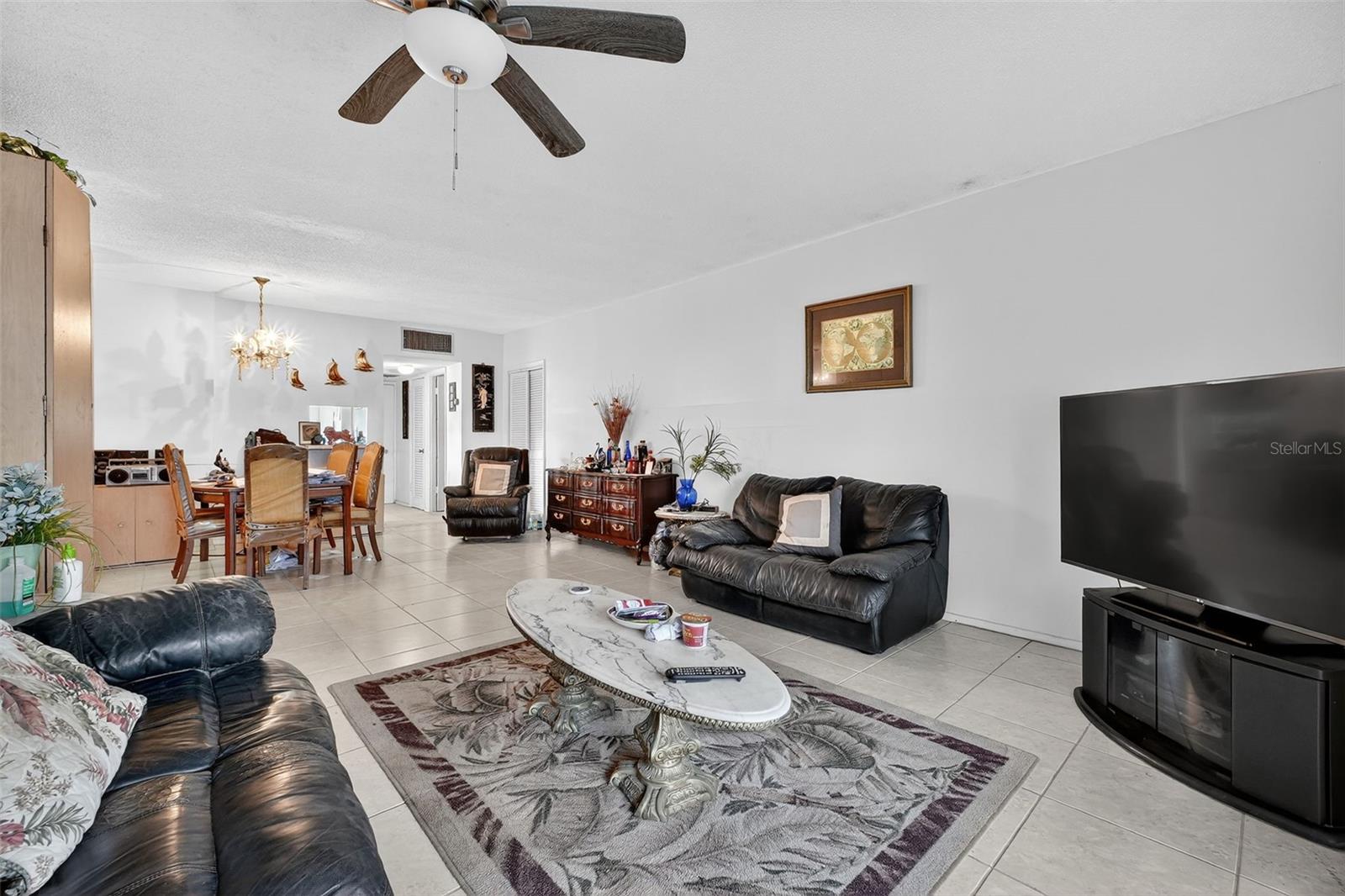 Image 15 of 36 For 715 Beach Street 115d
