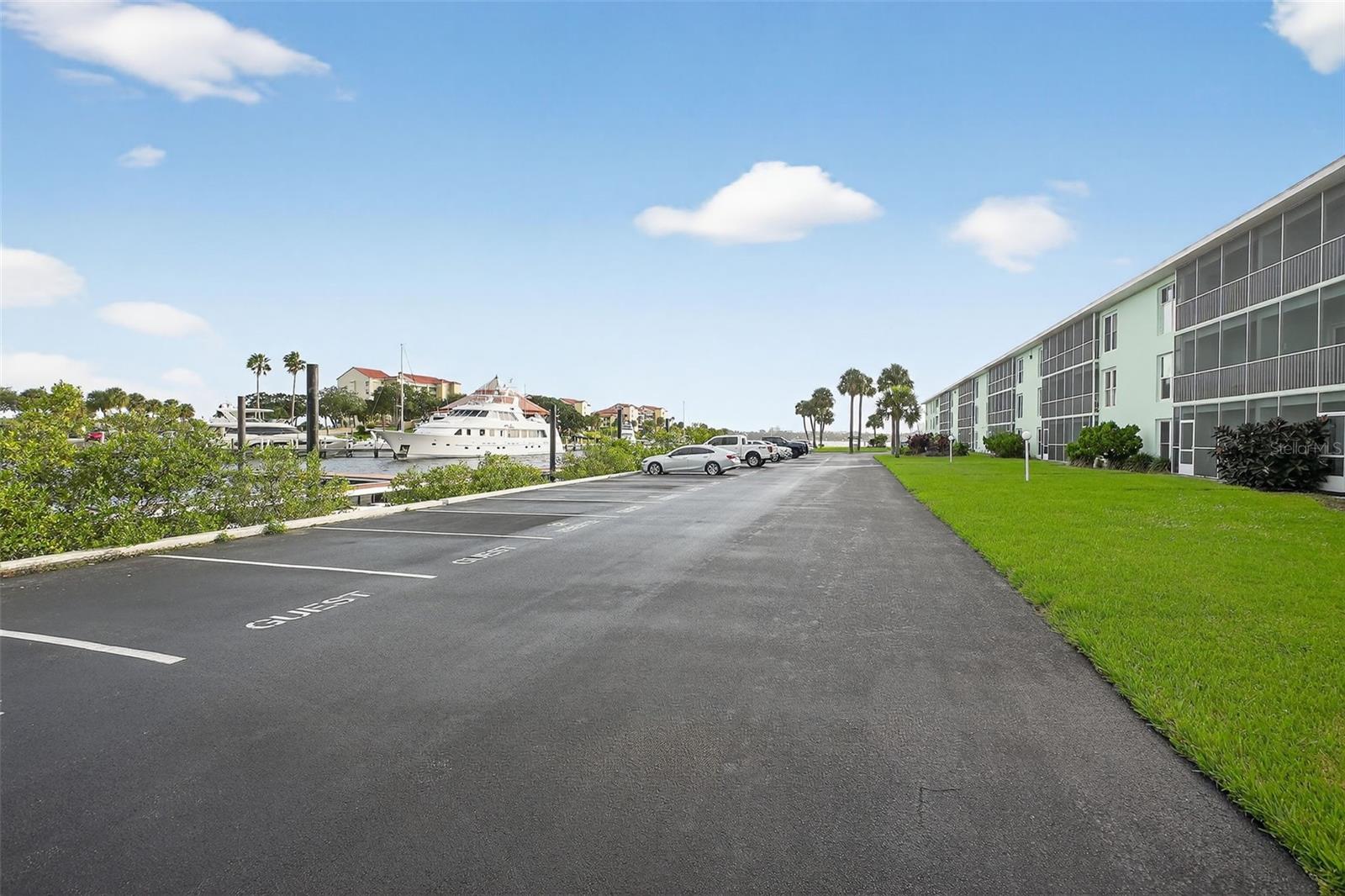 Image 32 of 36 For 715 Beach Street 115d