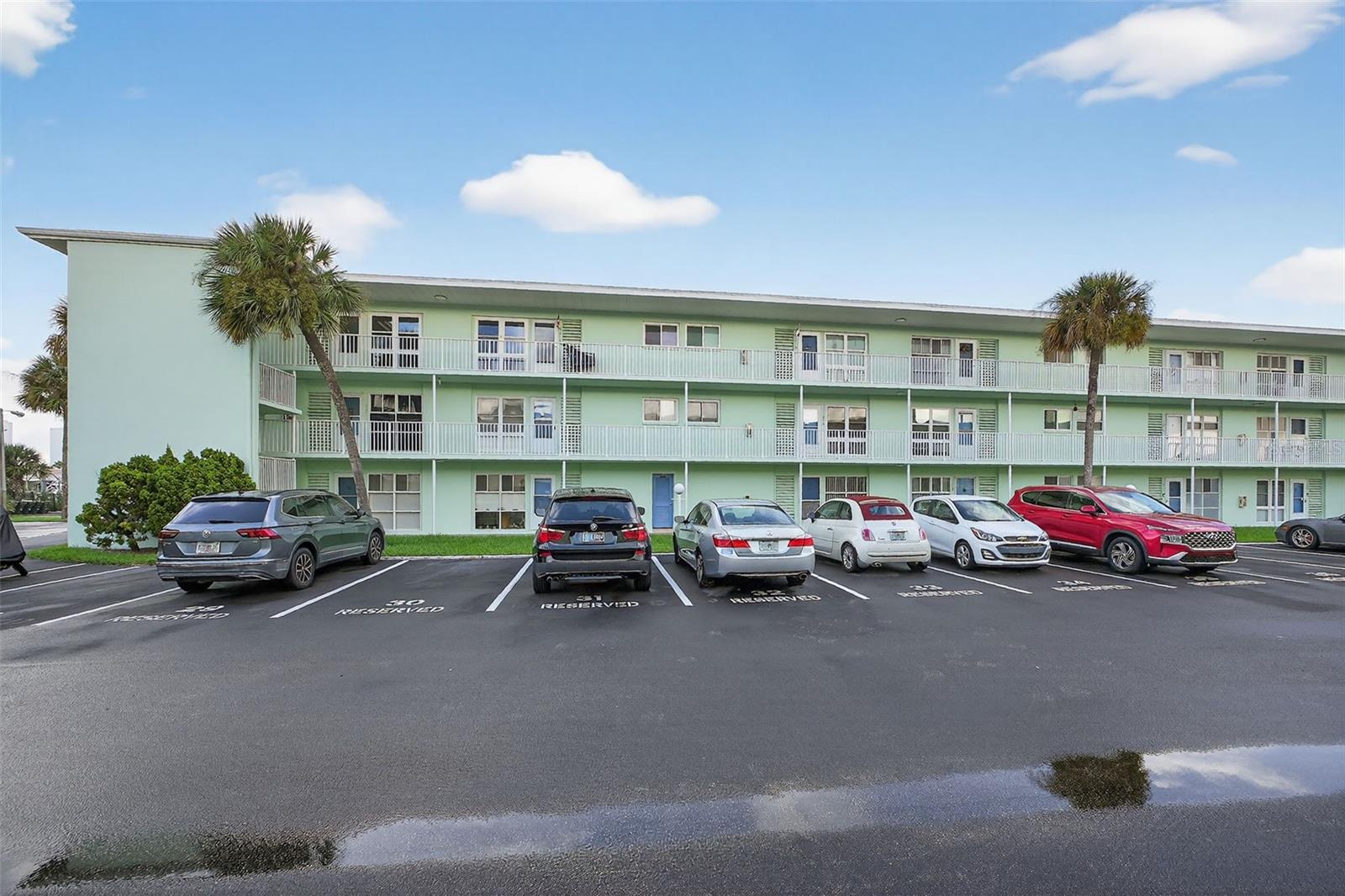 Image 34 of 36 For 715 Beach Street 115d