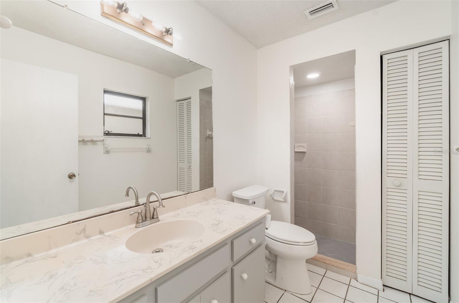 Image 18 of 42 For 1130 Strasburg Drive