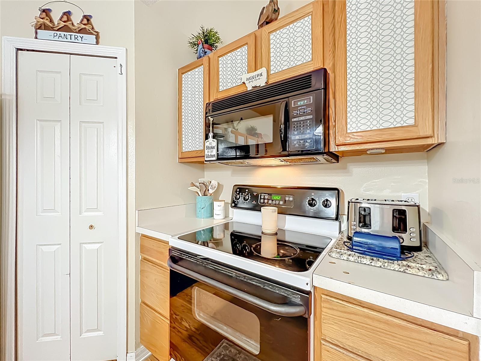 Image 28 of 65 For 3165 Noah Court