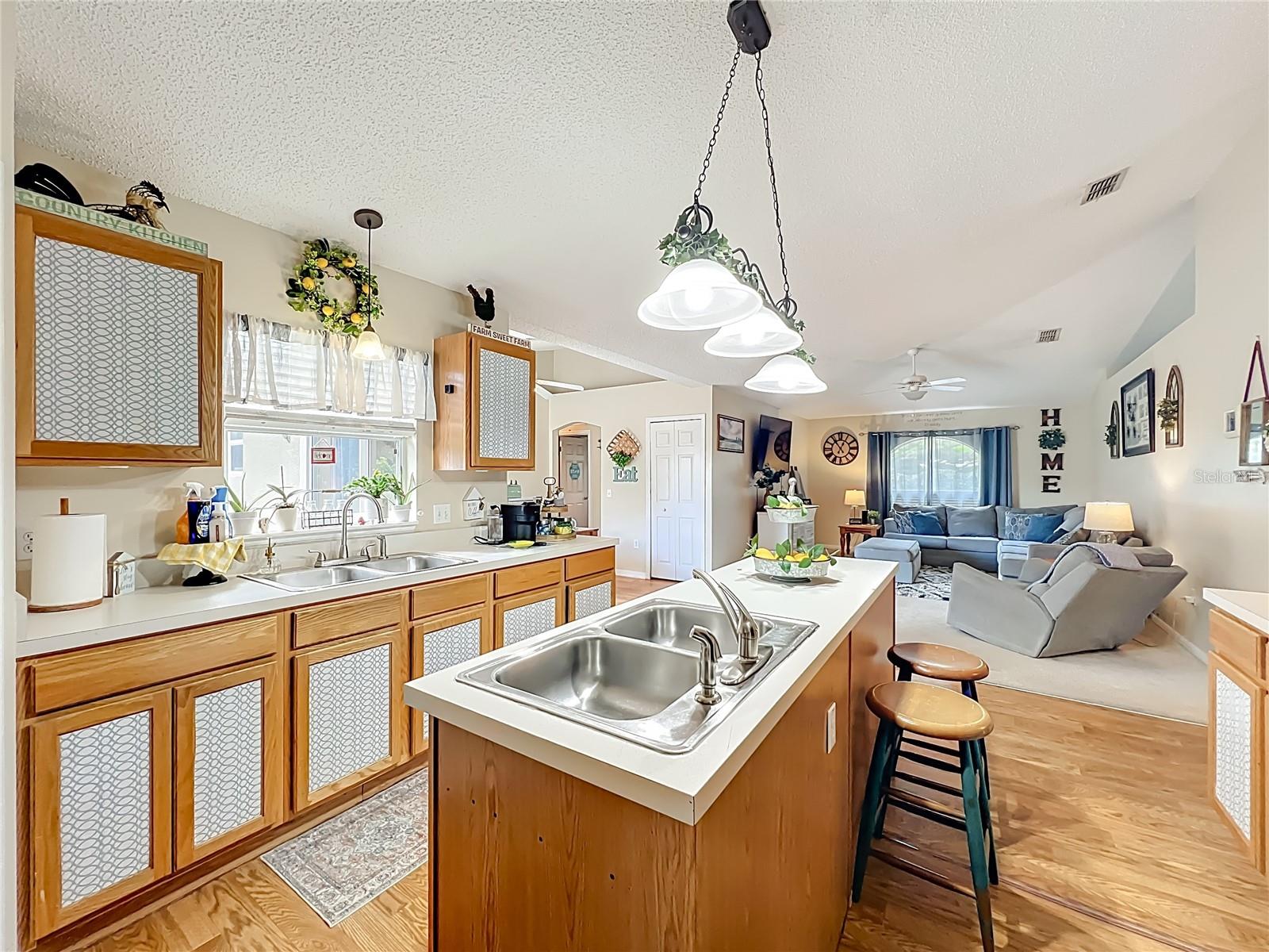 Image 34 of 65 For 3165 Noah Court