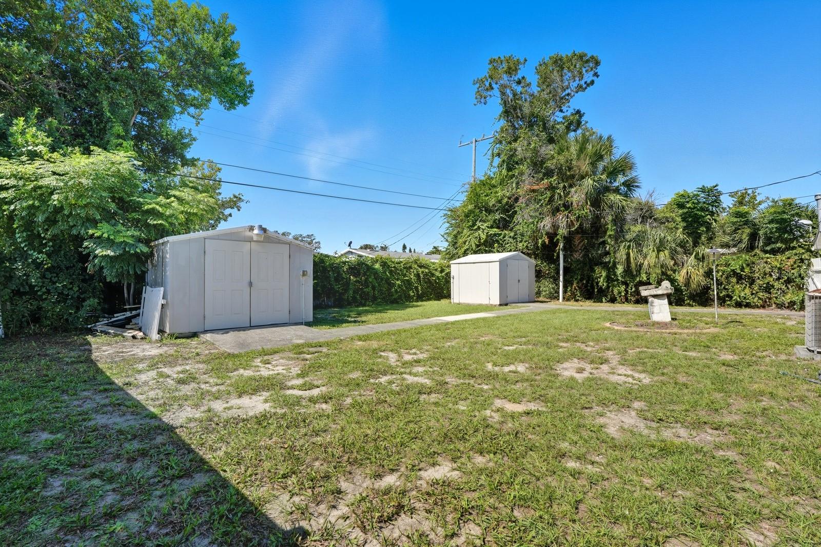 Image 38 of 44 For 814 Lewis Drive