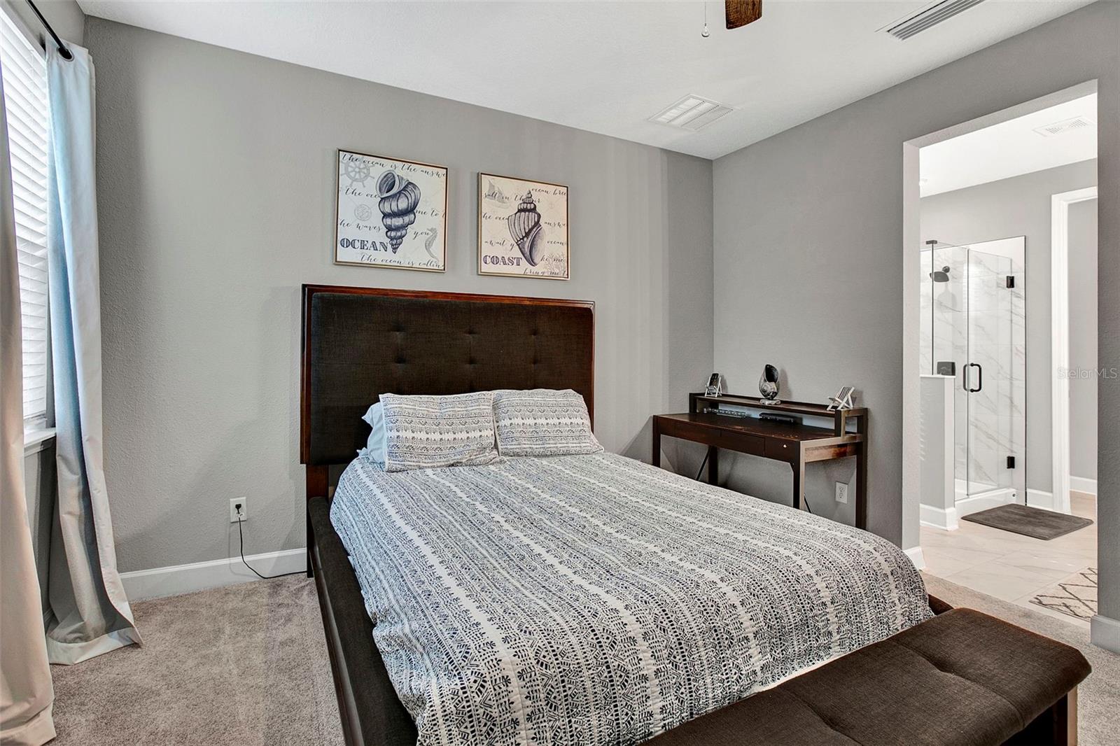 Image 12 of 29 For 27 Moana Court S