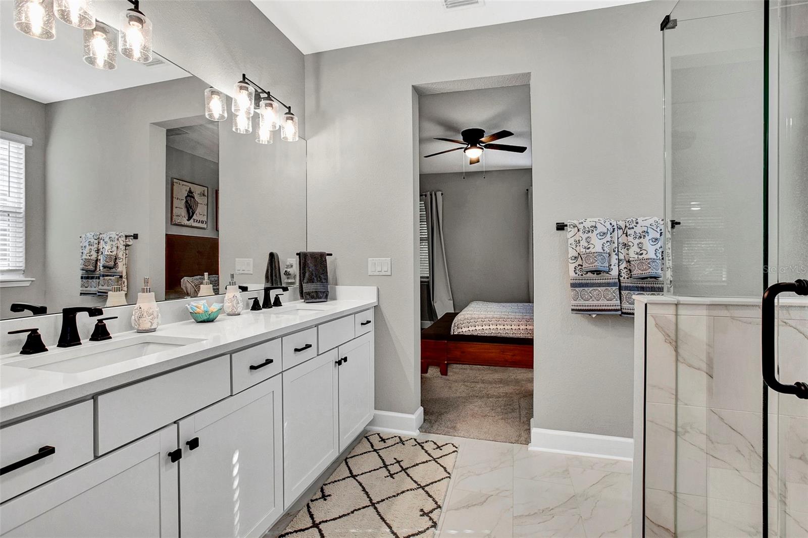 Image 14 of 29 For 27 Moana Court S