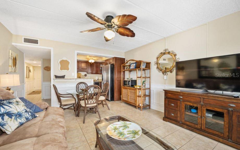 Image 10 of 23 For 2700 Ocean Shore Boulevard 304