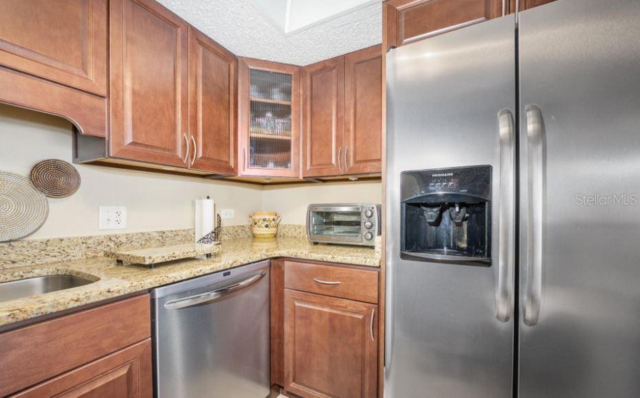 Image 13 of 23 For 2700 Ocean Shore Boulevard 304