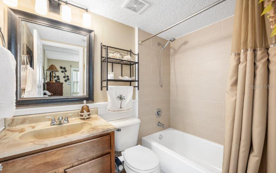 Image 19 of 23 For 2700 Ocean Shore Boulevard 304
