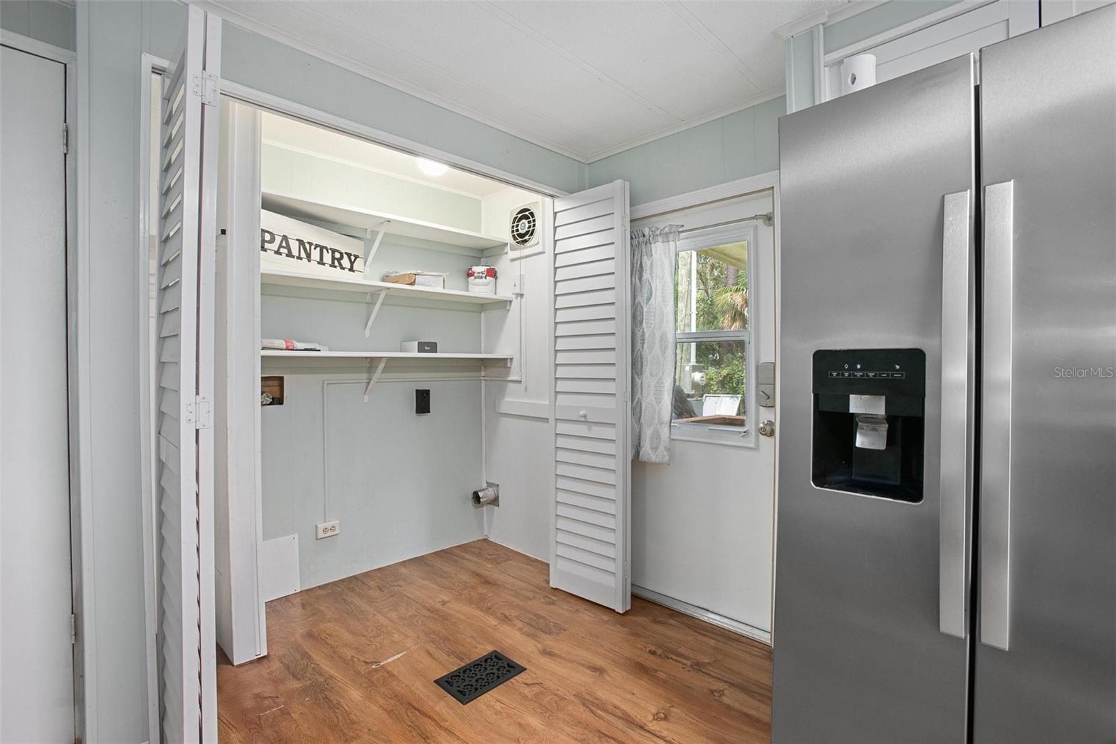 Image 14 of 45 For 24007 River Road