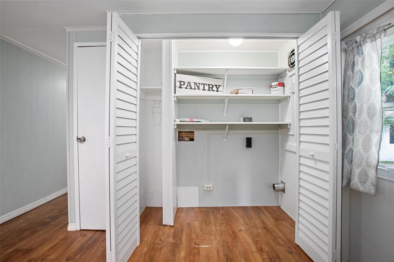 Image 15 of 45 For 24007 River Road