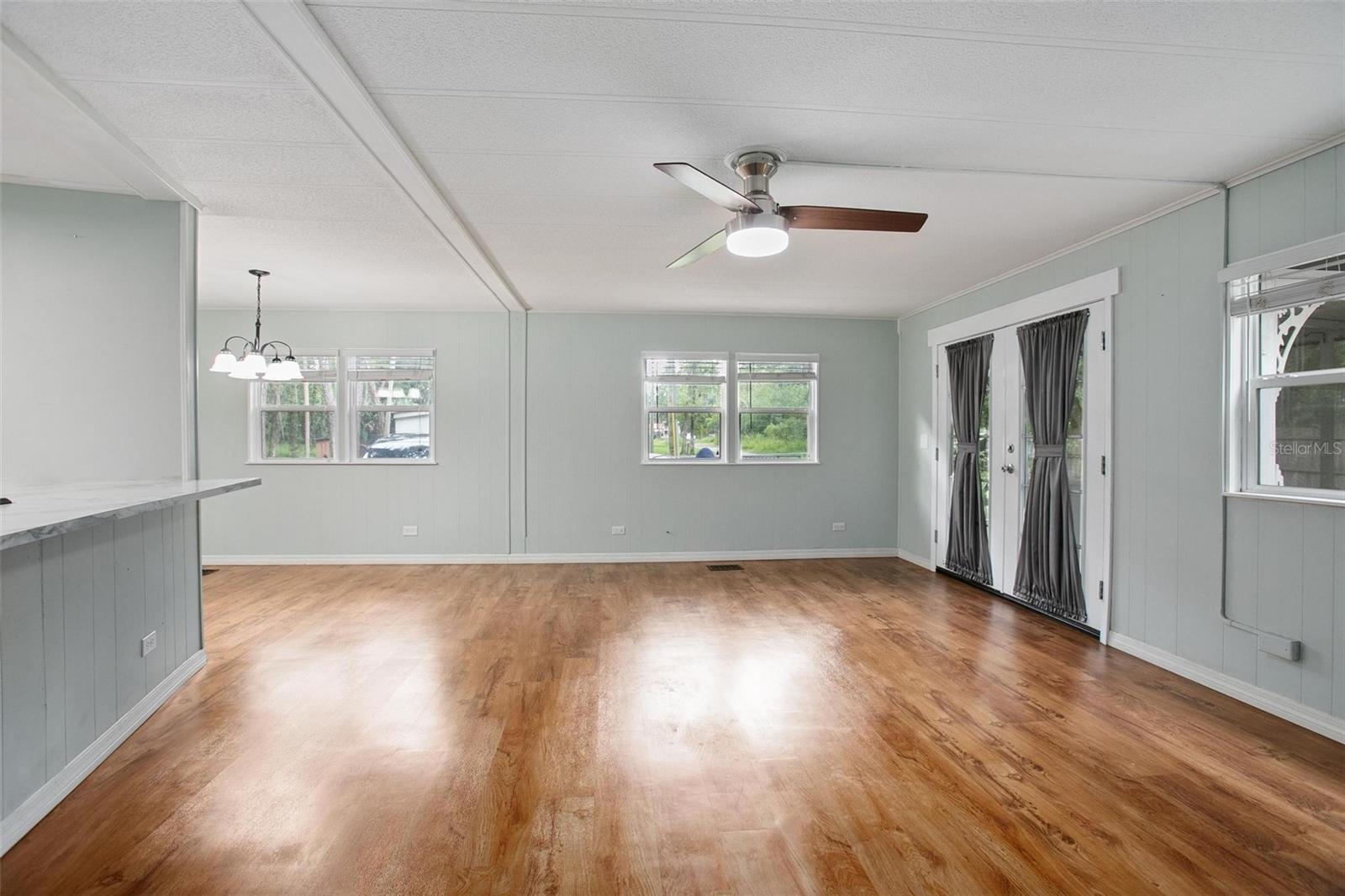 Image 16 of 45 For 24007 River Road