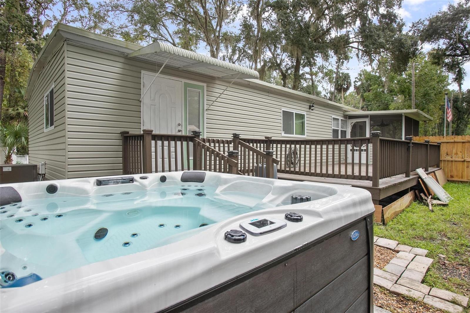 Image 34 of 45 For 24007 River Road