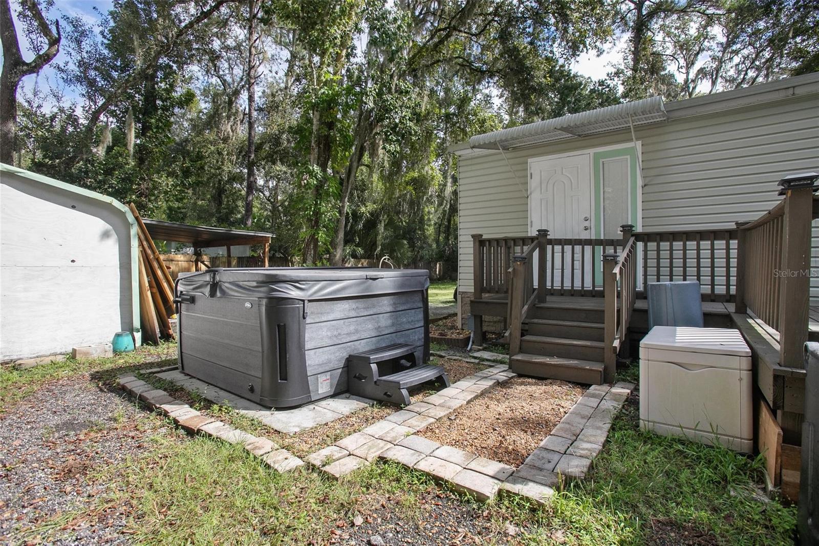 Image 37 of 45 For 24007 River Road