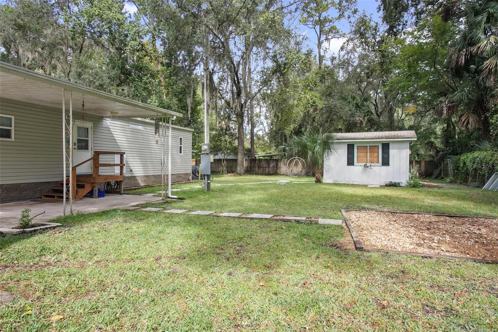 Image 43 of 45 For 24007 River Road