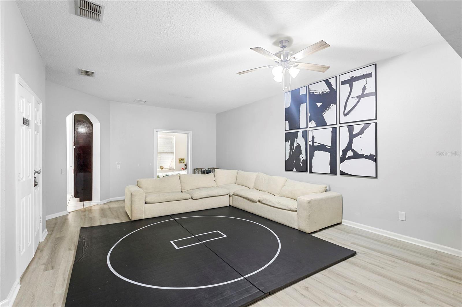 Image 11 of 39 For 3111 River Branch Circle