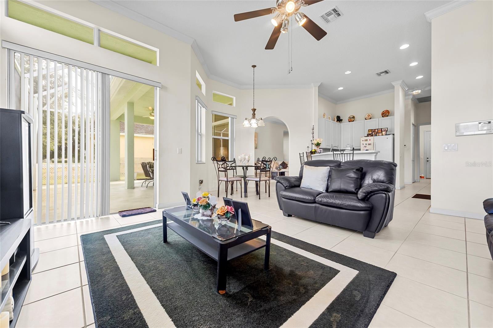 Image 2 of 33 For 172 Magnolia Lakes Boulevard