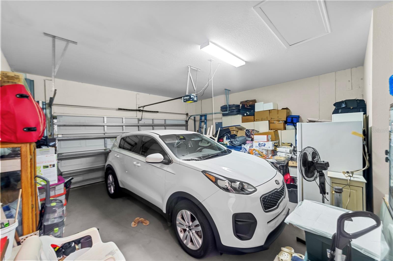 Image 27 of 33 For 172 Magnolia Lakes Boulevard