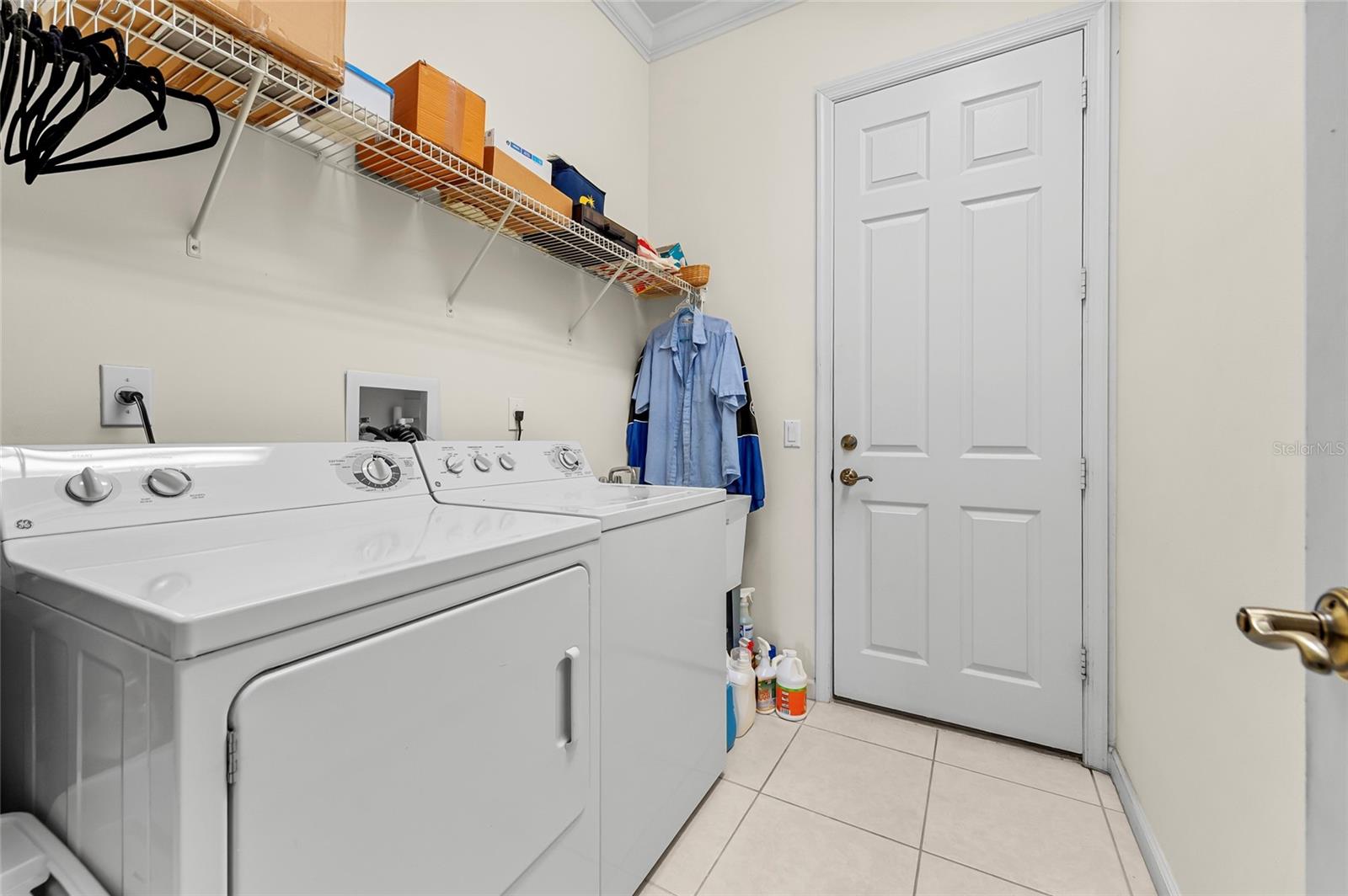 Image 28 of 33 For 172 Magnolia Lakes Boulevard