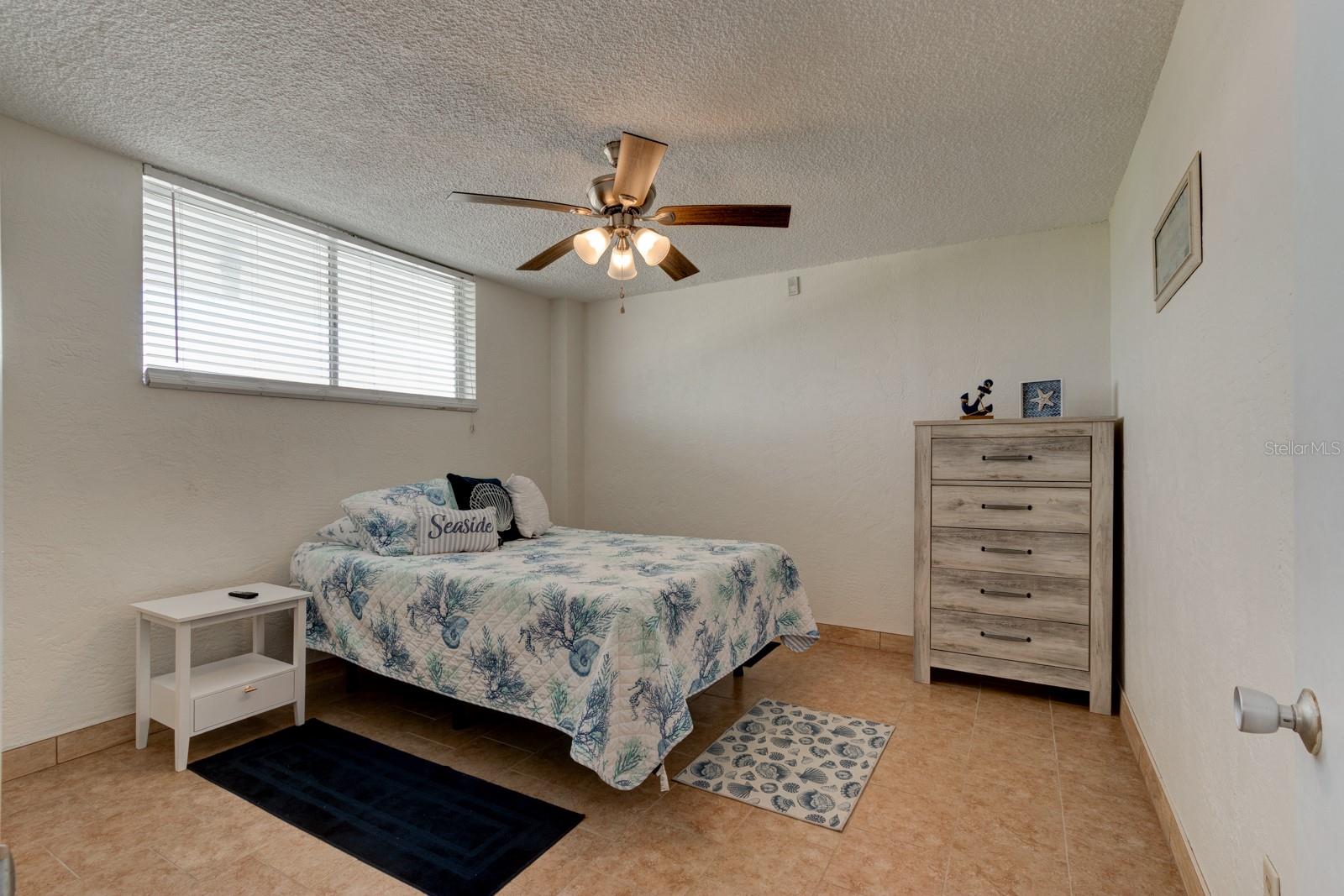 Image 14 of 26 For 2727 Atlantic Avenue 4120
