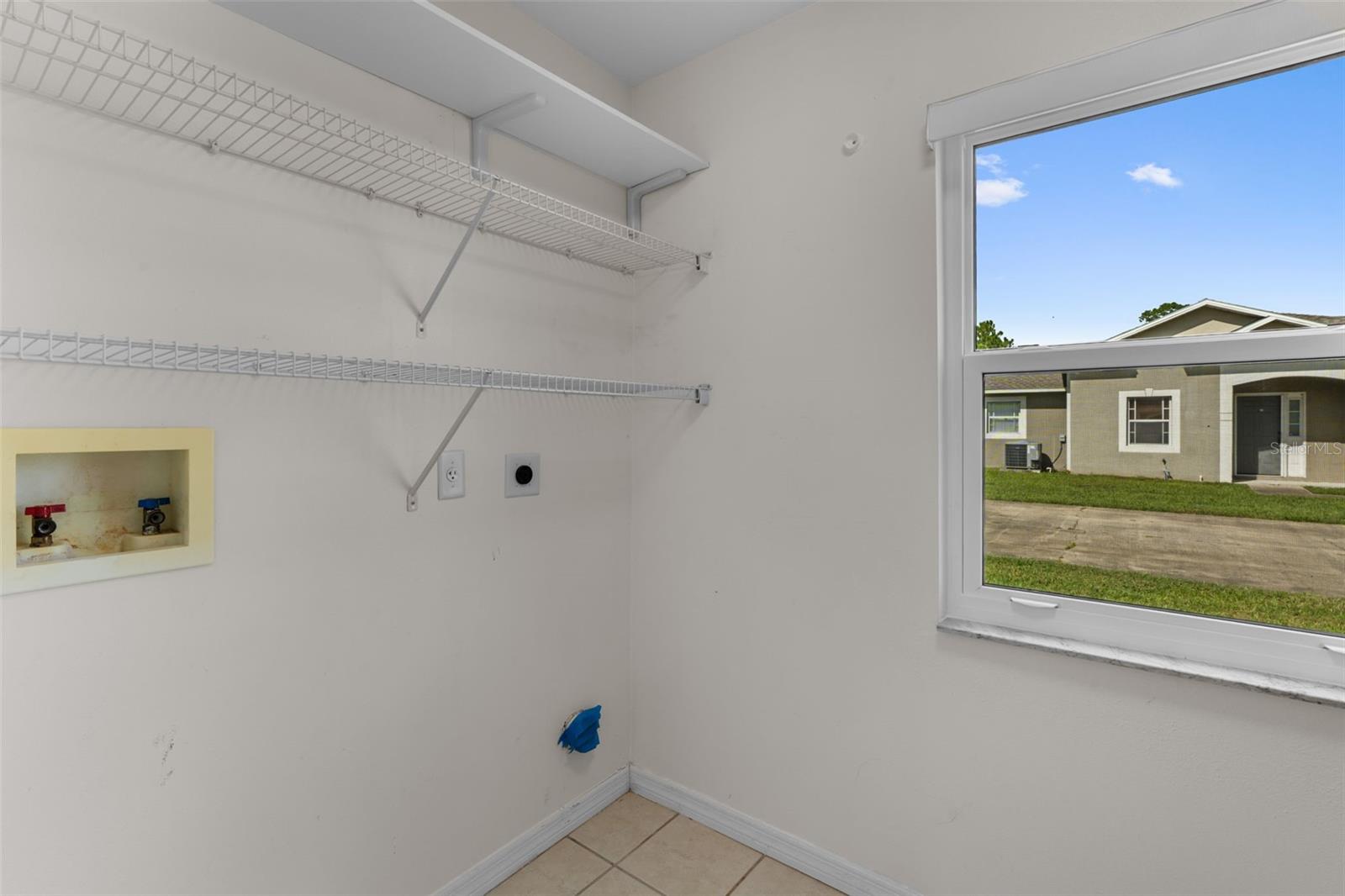 Image 13 of 24 For 202 Pine Bluff Avenue 202