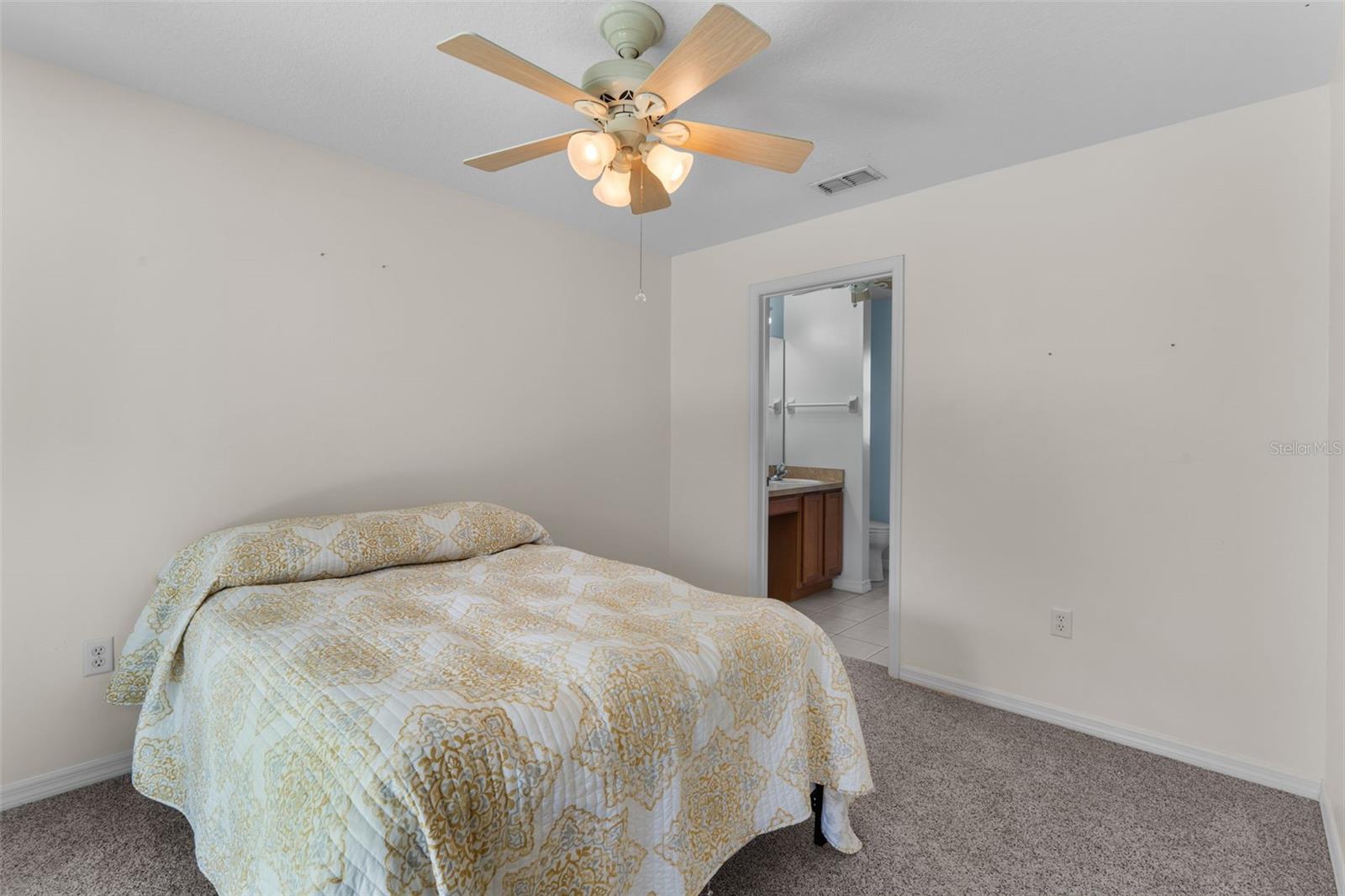 Image 5 of 24 For 202 Pine Bluff Avenue 202