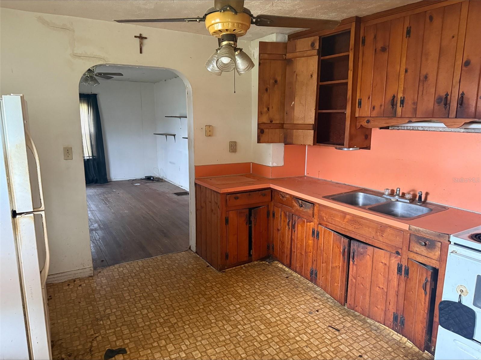 Image 2 of 8 For 351 Osceola Street