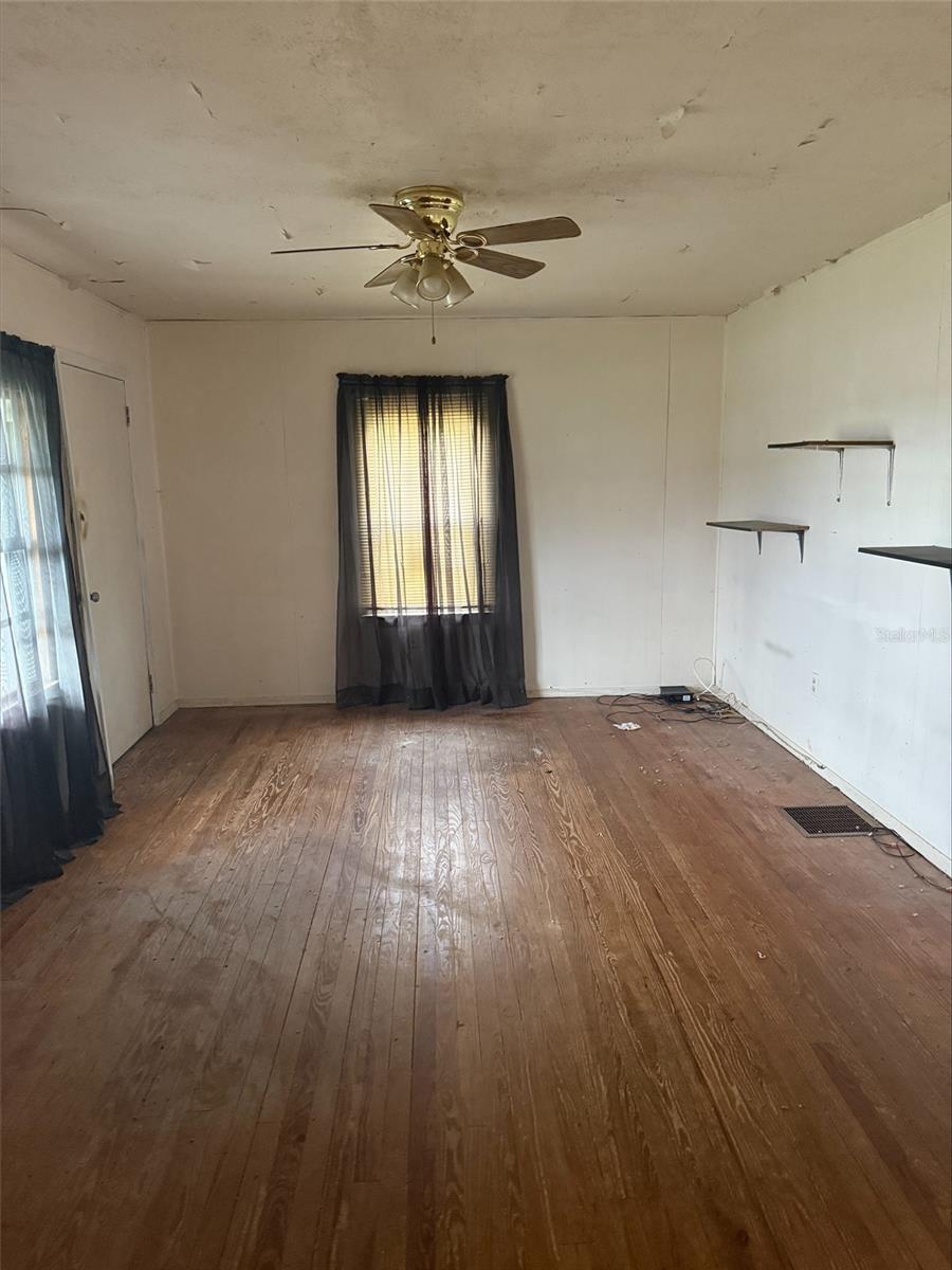 Image 4 of 8 For 351 Osceola Street