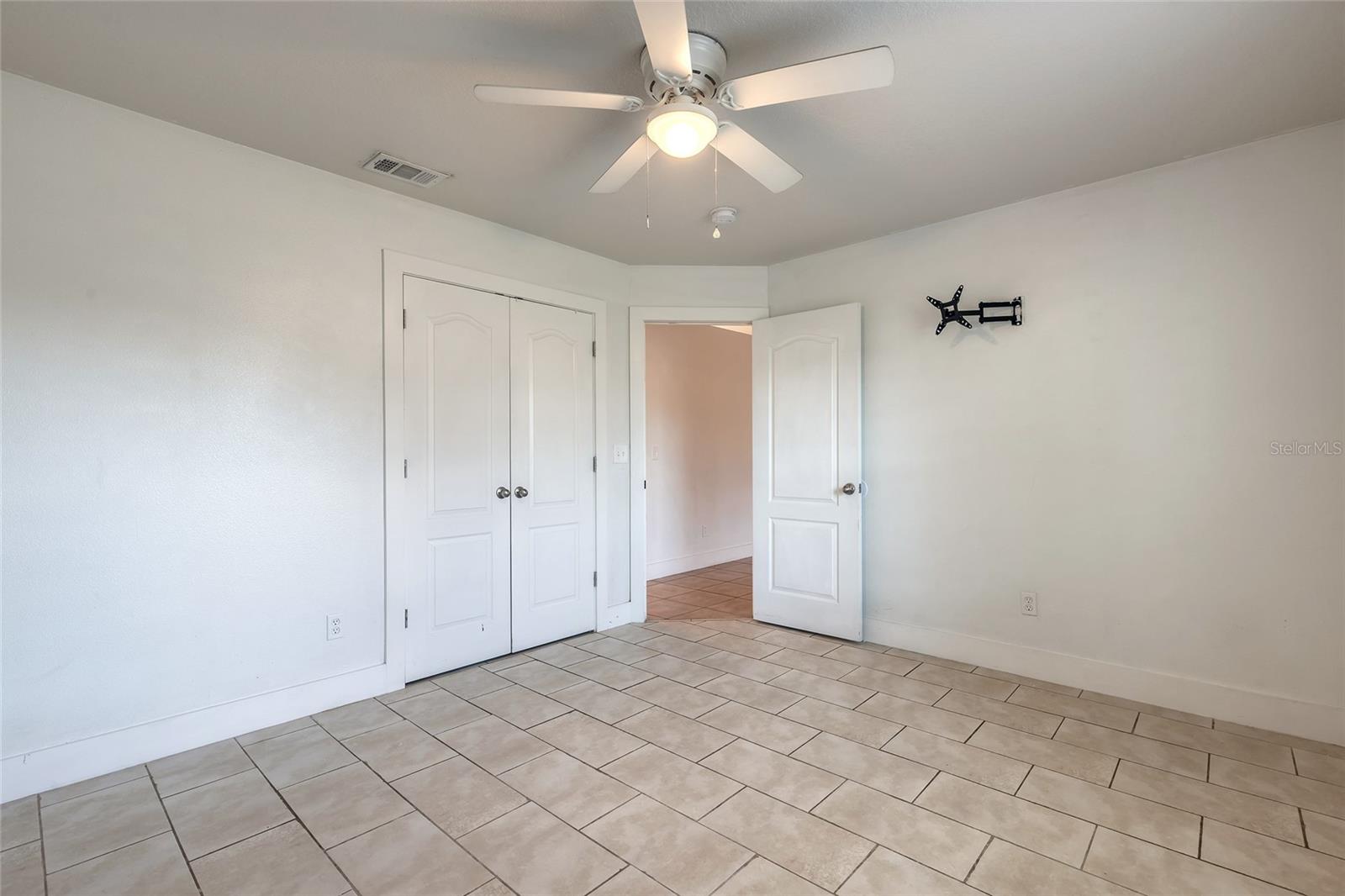 Image 15 of 43 For 235 Lancaster Avenue