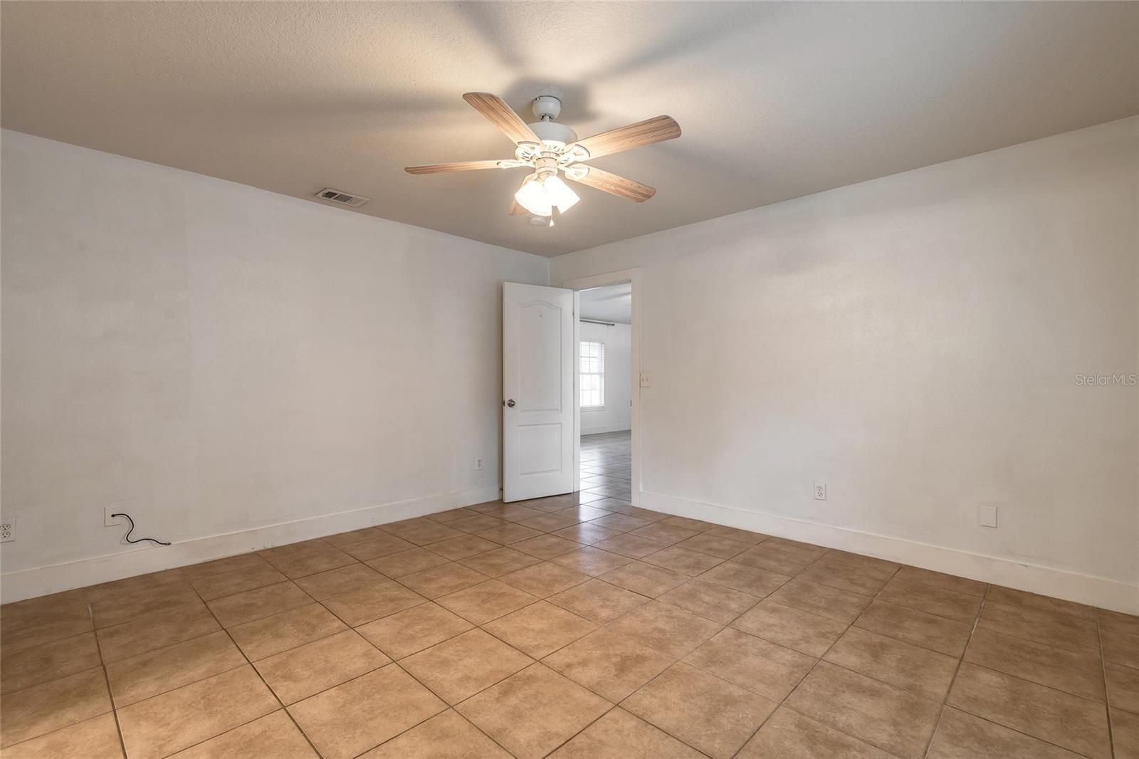 Image 20 of 43 For 235 Lancaster Avenue