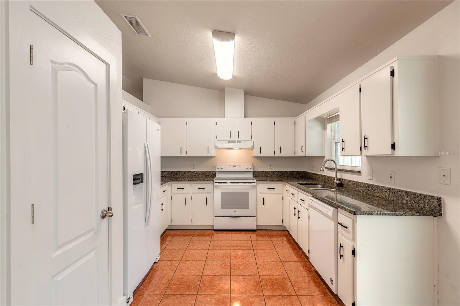 Image 7 of 43 For 235 Lancaster Avenue