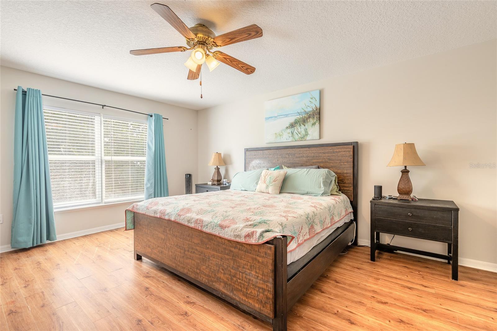 Image 27 of 59 For 216 Stony Point Drive