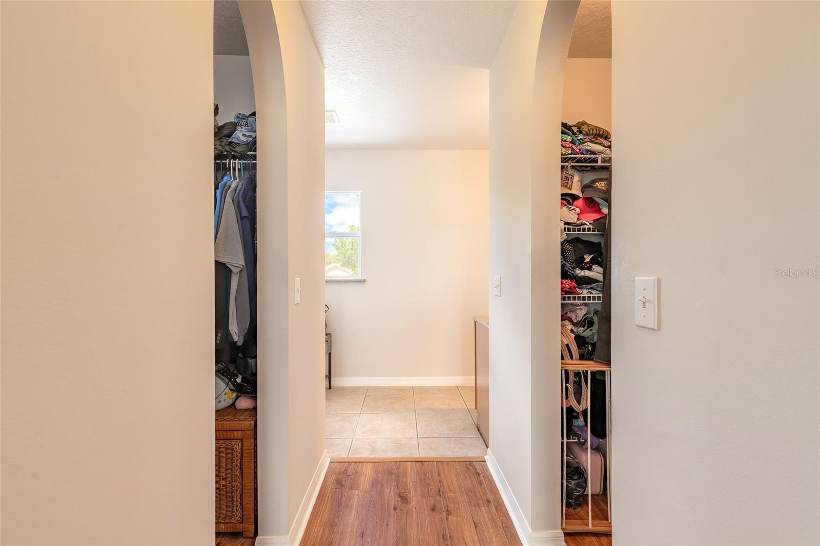 Image 28 of 59 For 216 Stony Point Drive