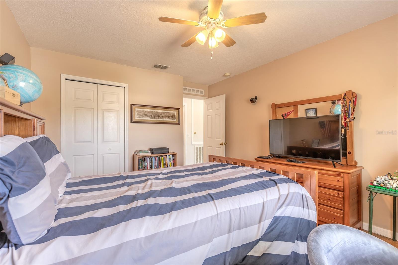 Image 33 of 59 For 216 Stony Point Drive