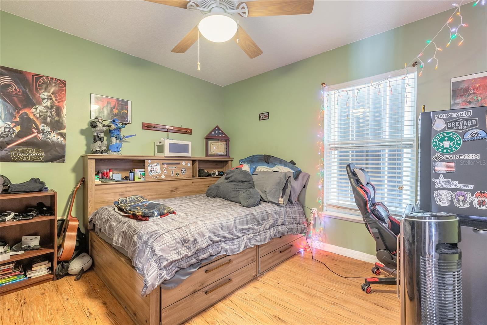 Image 37 of 59 For 216 Stony Point Drive