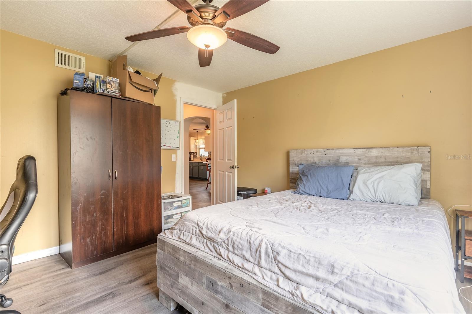 Image 40 of 59 For 216 Stony Point Drive