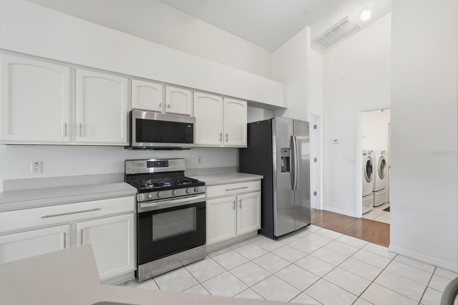 Image 14 of 53 For 168 Gala Circle