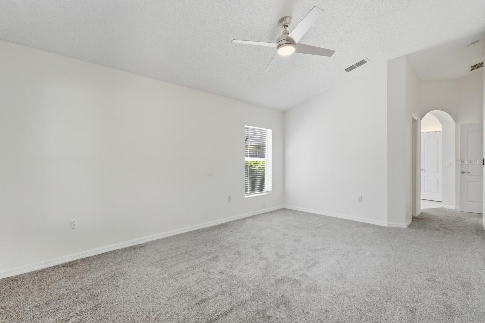 Image 25 of 53 For 168 Gala Circle