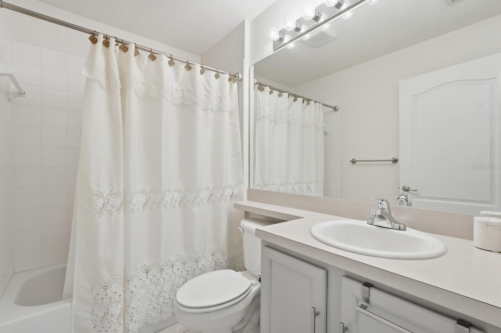 Image 30 of 53 For 168 Gala Circle